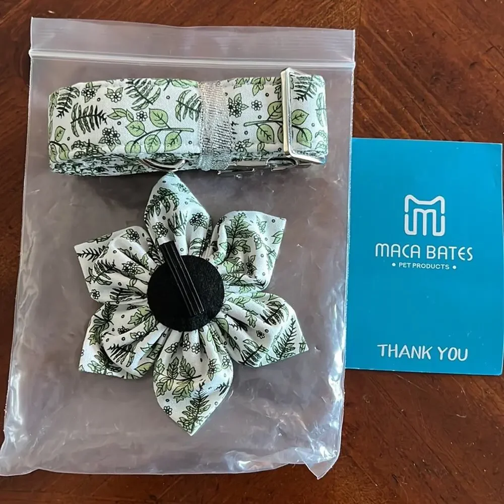Maca Bates Green Foliage Adjustable Collar with Removable Bow Large Dog